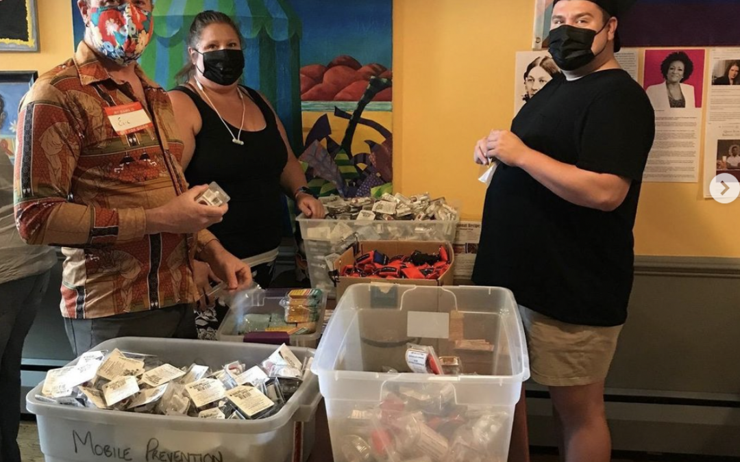 Build Harm Reduction Kits 25 out of 61