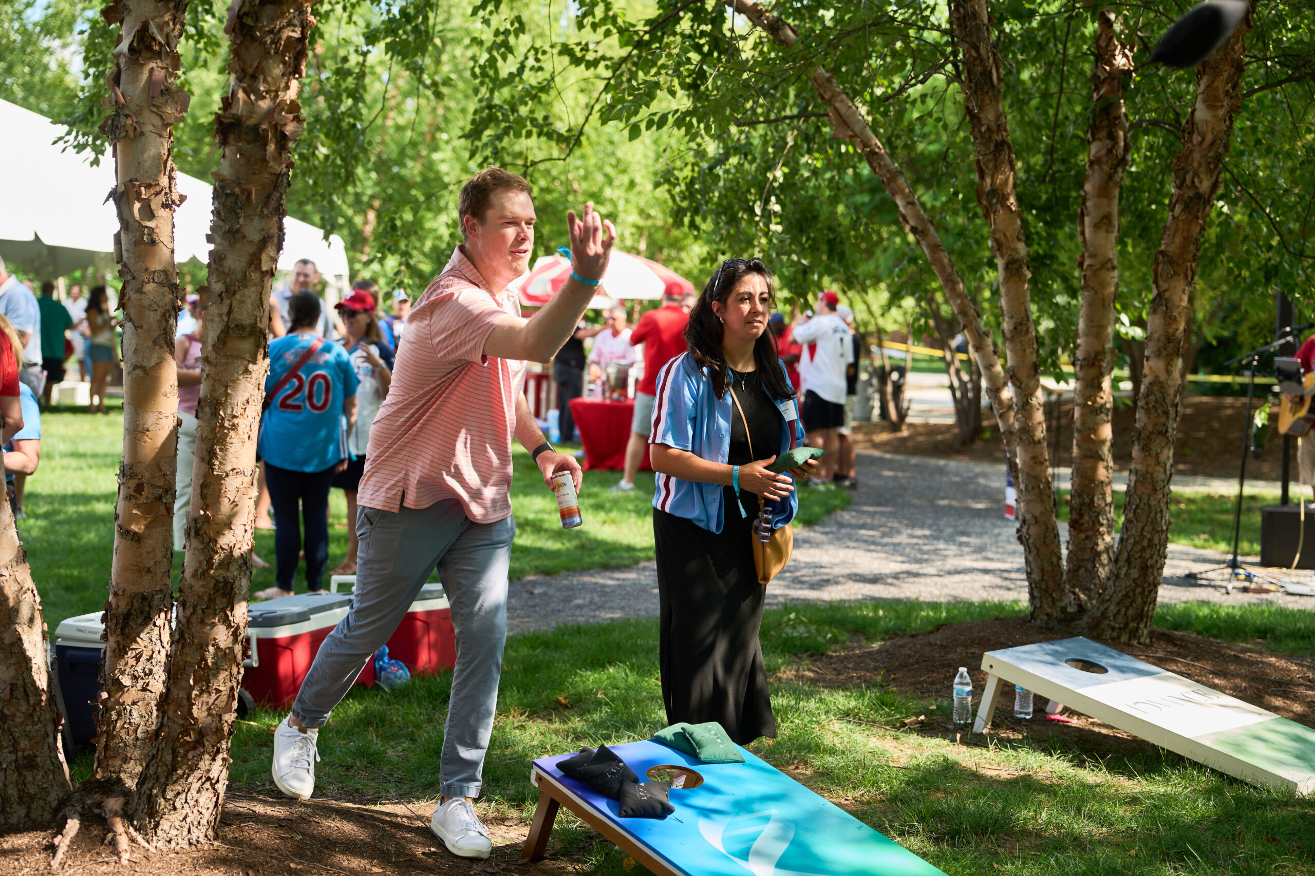 Food and networking at Bases & Breakthroughs 2025