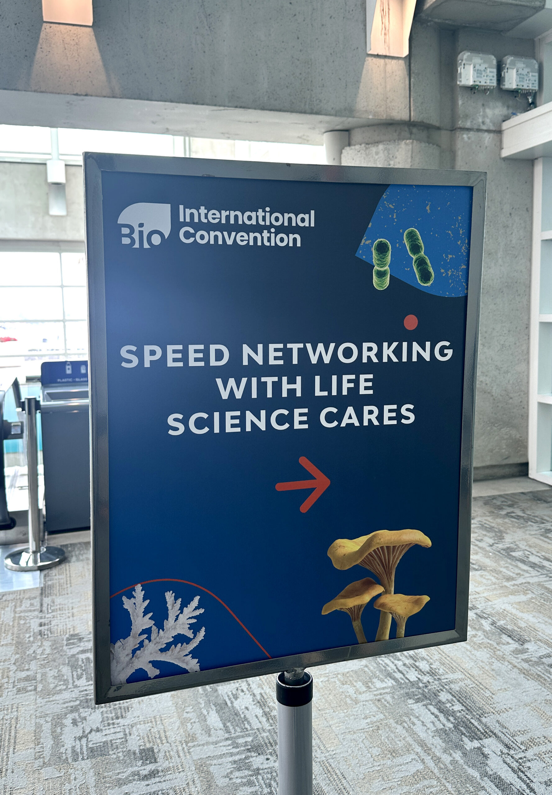 Student speed networking sign