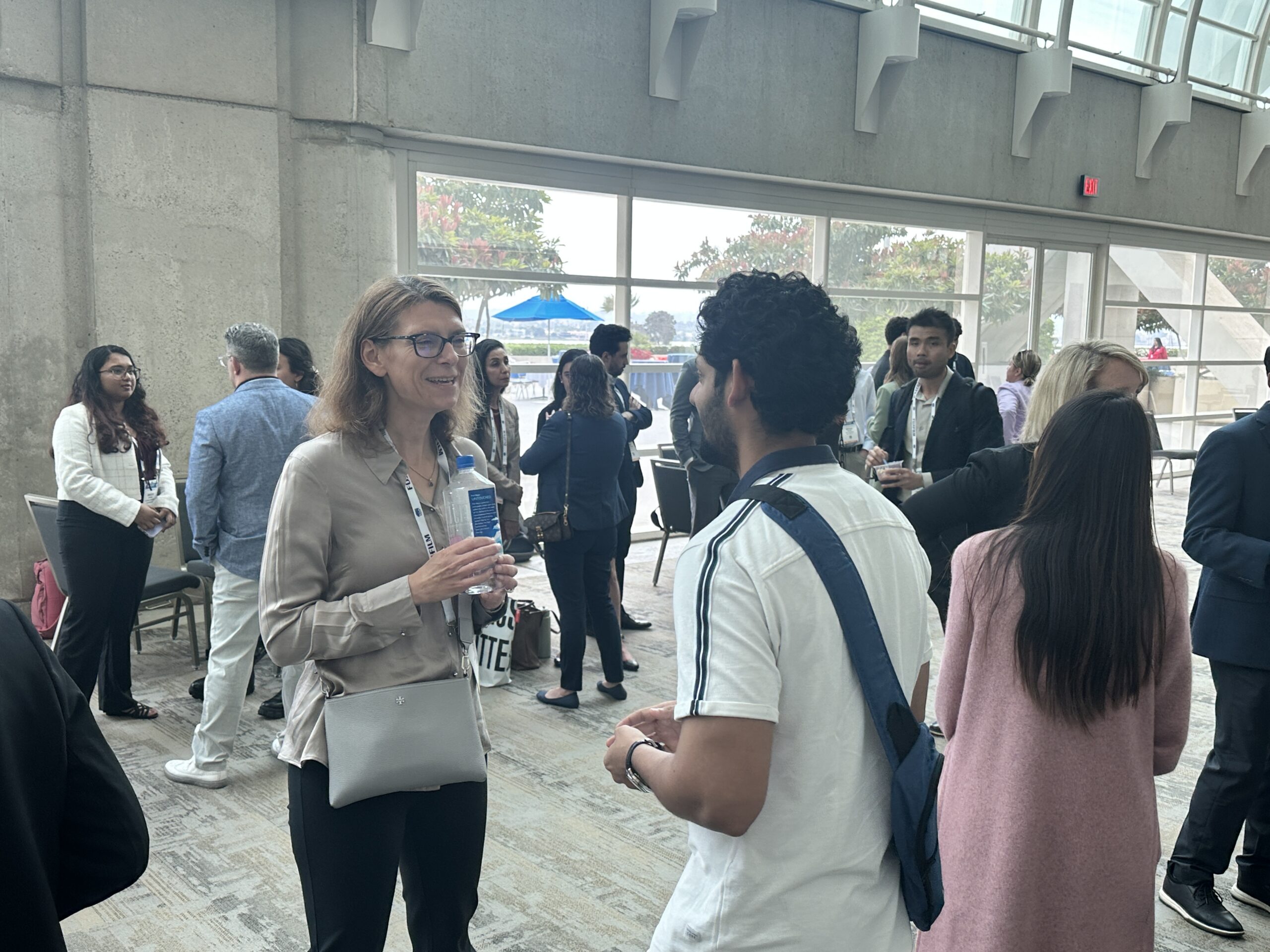 Student speed networking photo 1